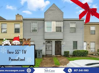 9510 Olde Towne Row, Dallas, TX 75227