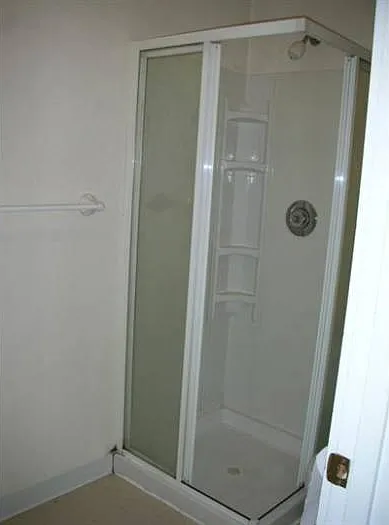 Stand-up Shower