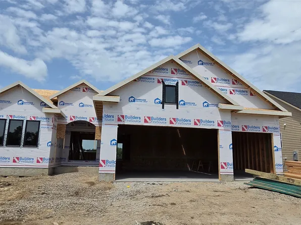 2913 Wakonda Dr, Norwalk, IA 50211
