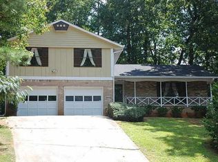 1354 Cypress Ridge Cir, Stone Mountain, GA 30083
