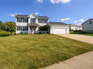 12388 San Marino Ave NW, Uniontown, OH