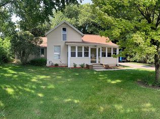 2334 18th St SW, Cedar Rapids, IA 52404