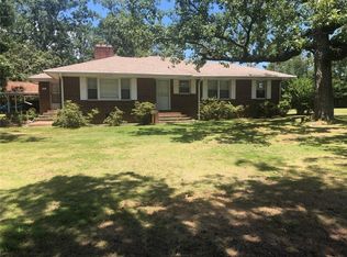 111 Kitty Corner Cir, Iva, SC 29655