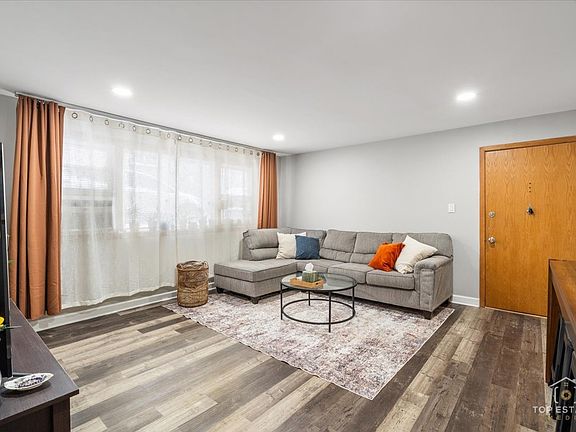 5th image of 10123 Hartford Ct APT Gc