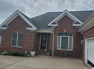 170 Spring Valley Cv, Paducah, KY 42003