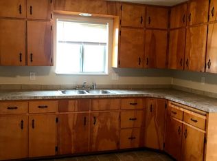 334 S 3rd St, Shelton, WA 98584