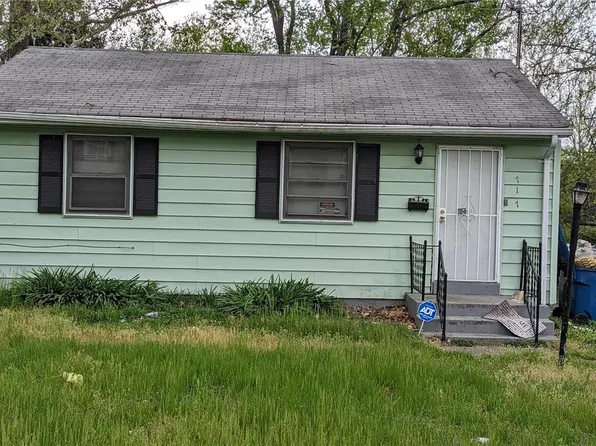 717 Beardsley Ct, Saint Louis, MO 63135