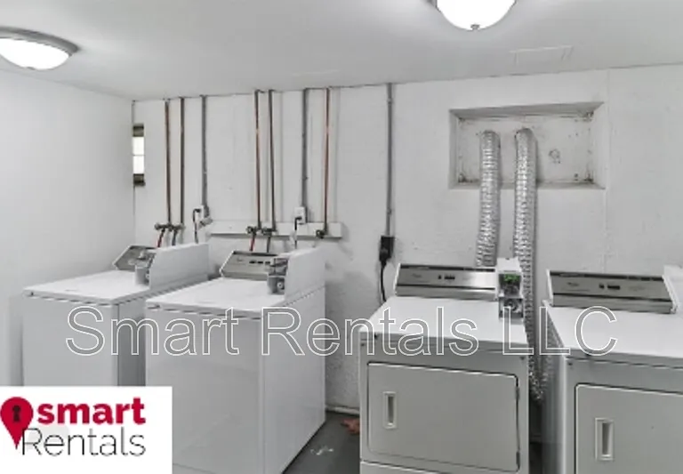 3844 Park Ave #4 — Photo 10