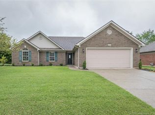 3513 Flagstaff Dr, Jeffersonville, IN 47130