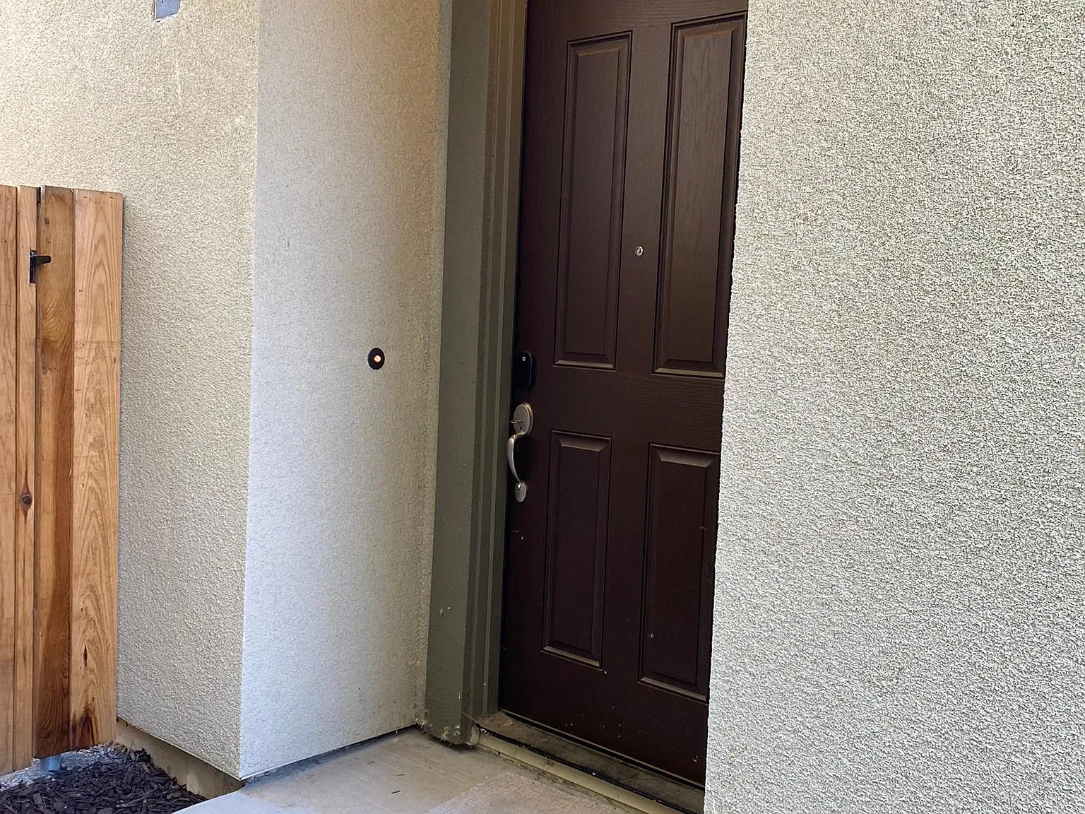 3 bed, 2.5 bath, 1546 sqft, $3,300 — Photo 2