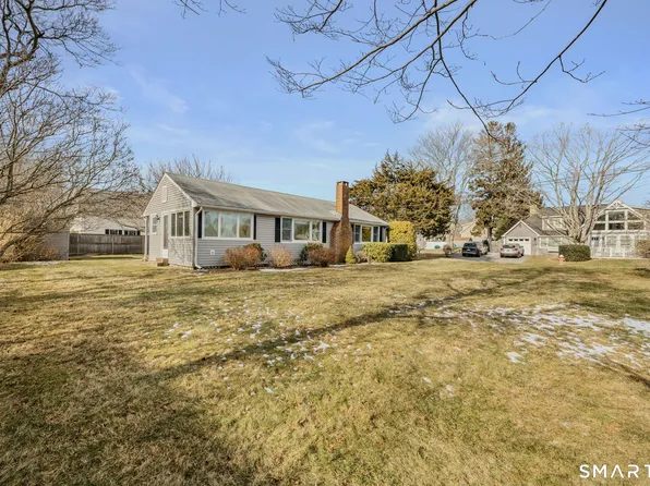 54 Sea Crest Avenue, East Lyme, CT 06357