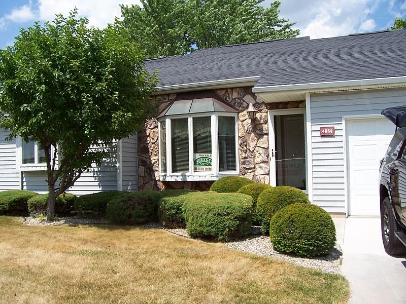 1st image of 4884 W Northwood Cir #51
