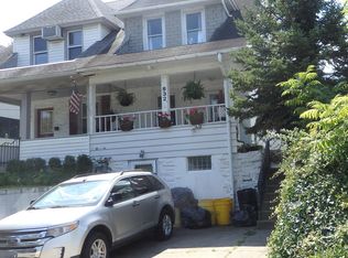 832 Montgomery Ave, Narberth, PA 19072