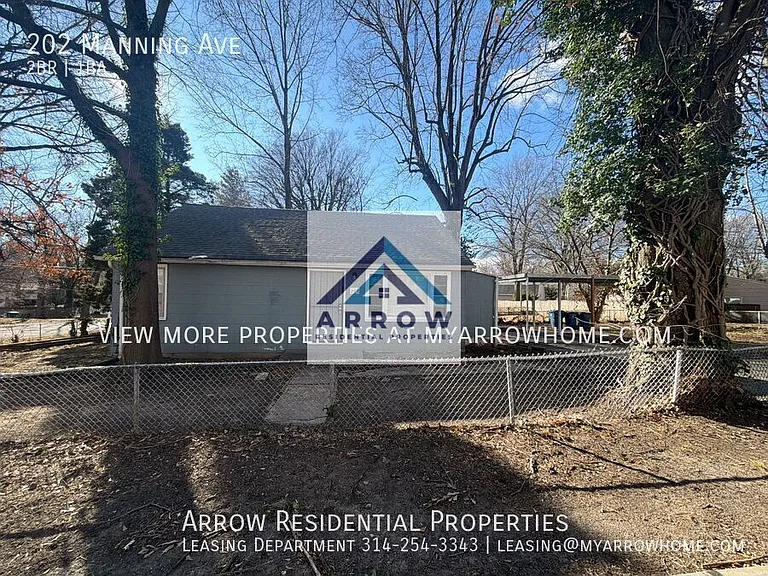 202 Manning Ave — Photo 12