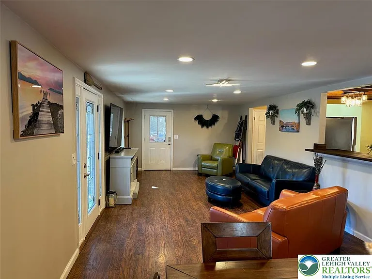 312 Lehigh Dr — Photo 36