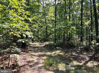 999 Short Mountain Ln, Hedgesville, WV