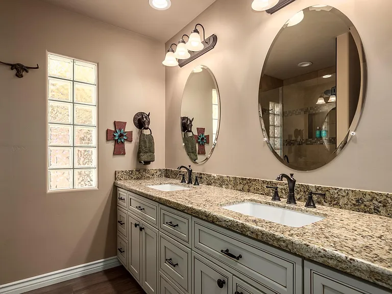 6145 E Cave Creek Rd #103 — Photo 6