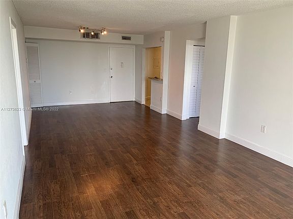 5th image of 1251 NE 108th St APT 503