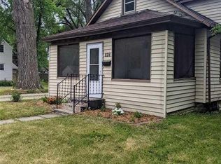 828 6th St SW, Mason City, IA 50401