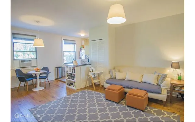 Rented by Douglas Elliman | media 16