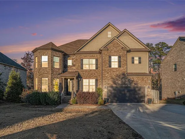 625 Birkdale Dr, Fairburn, GA 30213