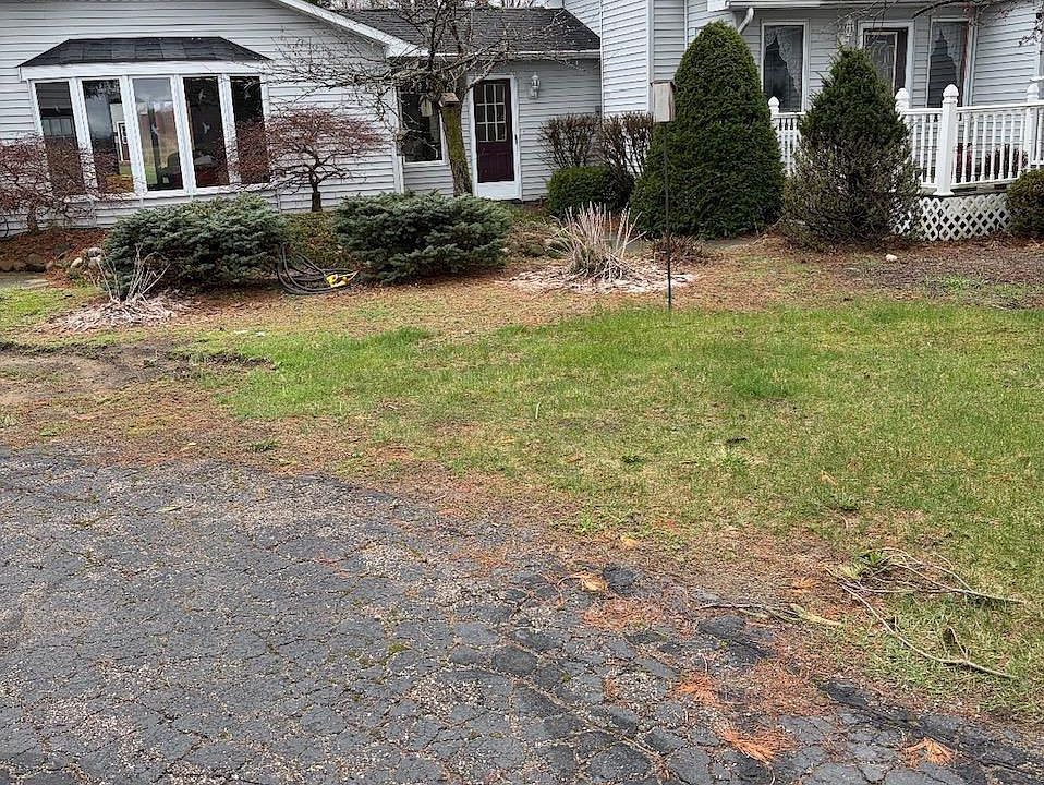 1st image of 21403 Swan Creek Rd