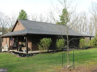 228 Gobbler Run Dr, Warfordsburg, PA 17267