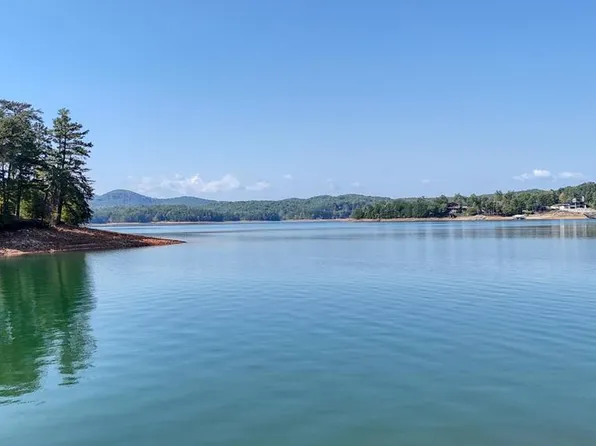 Charlotte Cir, Morganton, GA 30560