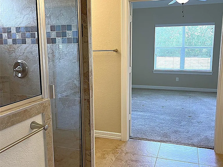 9723 Highland Pointe Dr — Photo 15