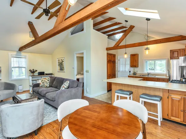 90 Collins Pond Road, Fitzwilliam, NH 03447