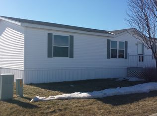 2121 Excalibur Rd, North Mankato, MN 56003