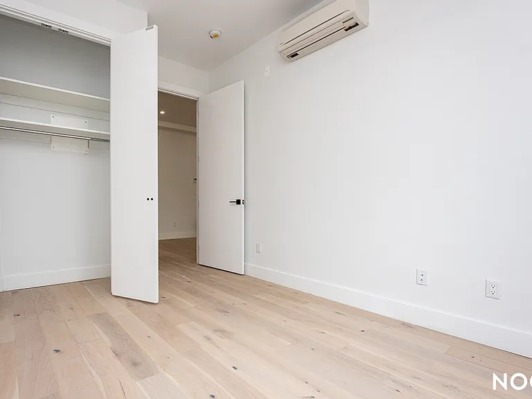 491 Evergreen Ave #3B — Photo 12