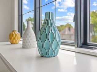 466 South Ln, Columbus, OH 43206