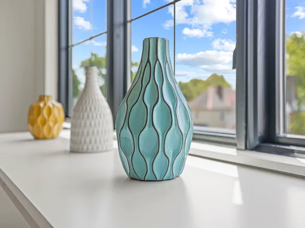 466 South Ln, Columbus, OH 43206