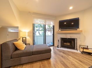 6540 Hayvenhurst Ave UNIT 4, Van Nuys, CA 91406