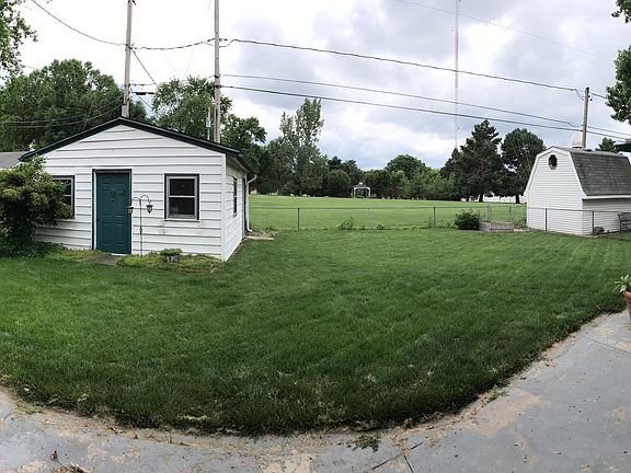 backyard open up to community field owned by 1011 news. (No backyard neighbors!)