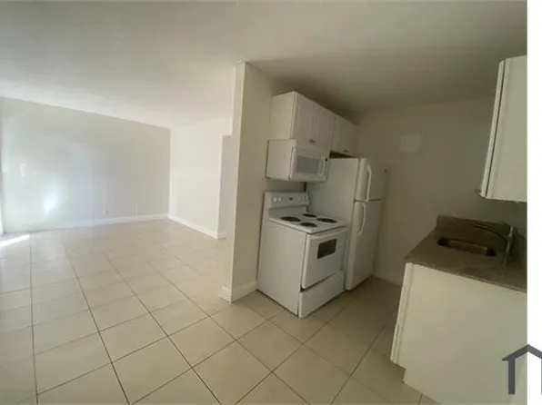 1151 NE 16th Ct, Fort Lauderdale, FL