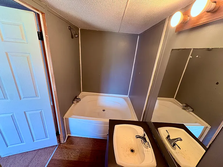 119 Lee Dr SE — Photo 11