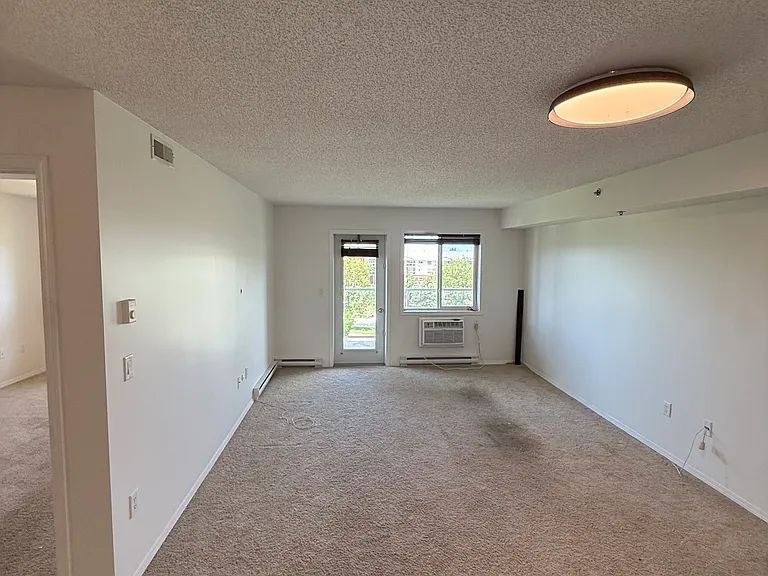 230 Fairhaven Rd #443 — Photo 5