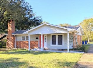 109 Charles St, Crockett, TX 75835