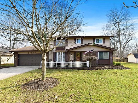 2nd image of 26799 Locust Dr