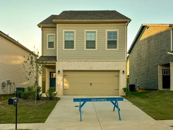 2664 Stokes Dr, Opelika, AL 36804