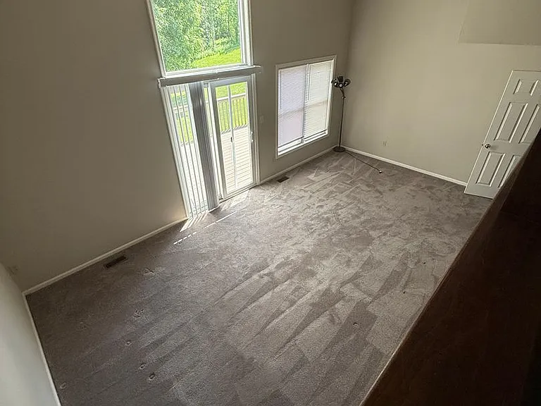 108 Pipers Pl — Photo 6