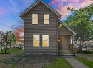 302 Oberreich St, La Porte, IN 46350