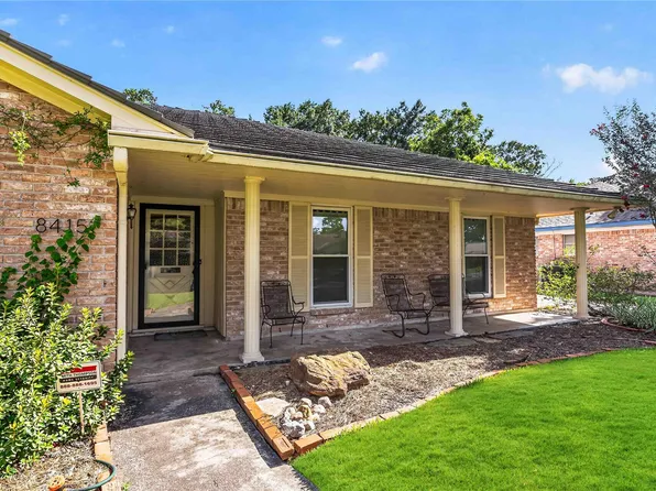 8415 Braesdale Ln, Houston, TX 77071