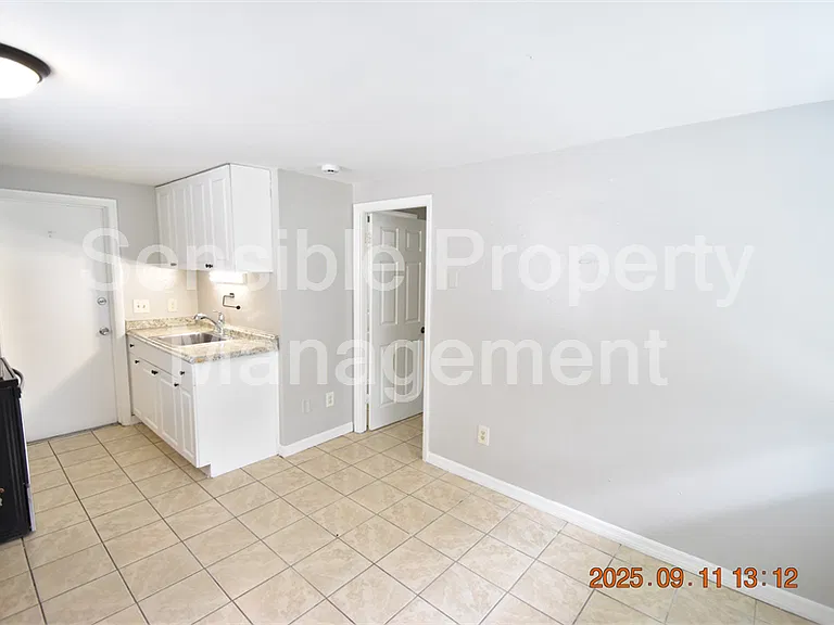 403 Milwaukee Ave #403 — Photo 4