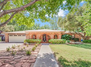 612 Stallion Way, El Paso, TX 79922