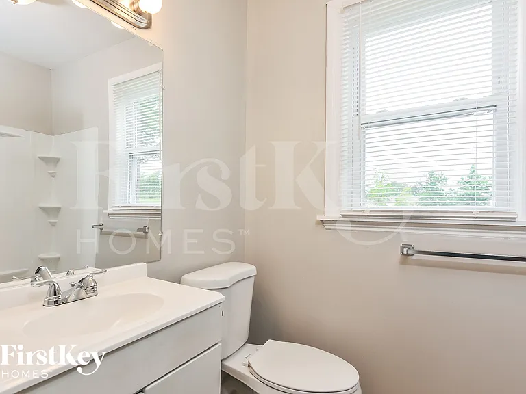 4440 Parker Rd — Photo 12