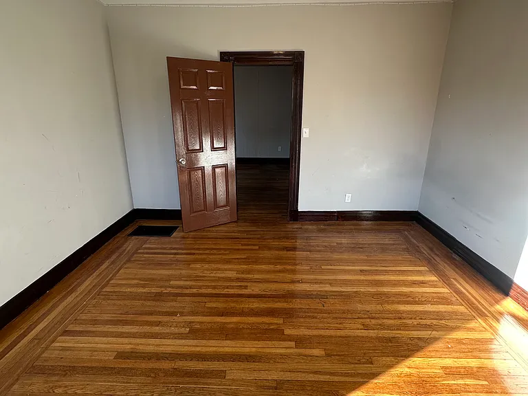 624 Dixwell Ave #1 — Photo 8