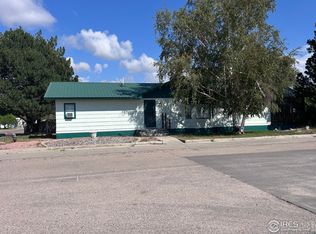 114 Linden Dr, Log Lane Village, CO 80705